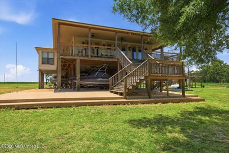 2595 Deerfield Road