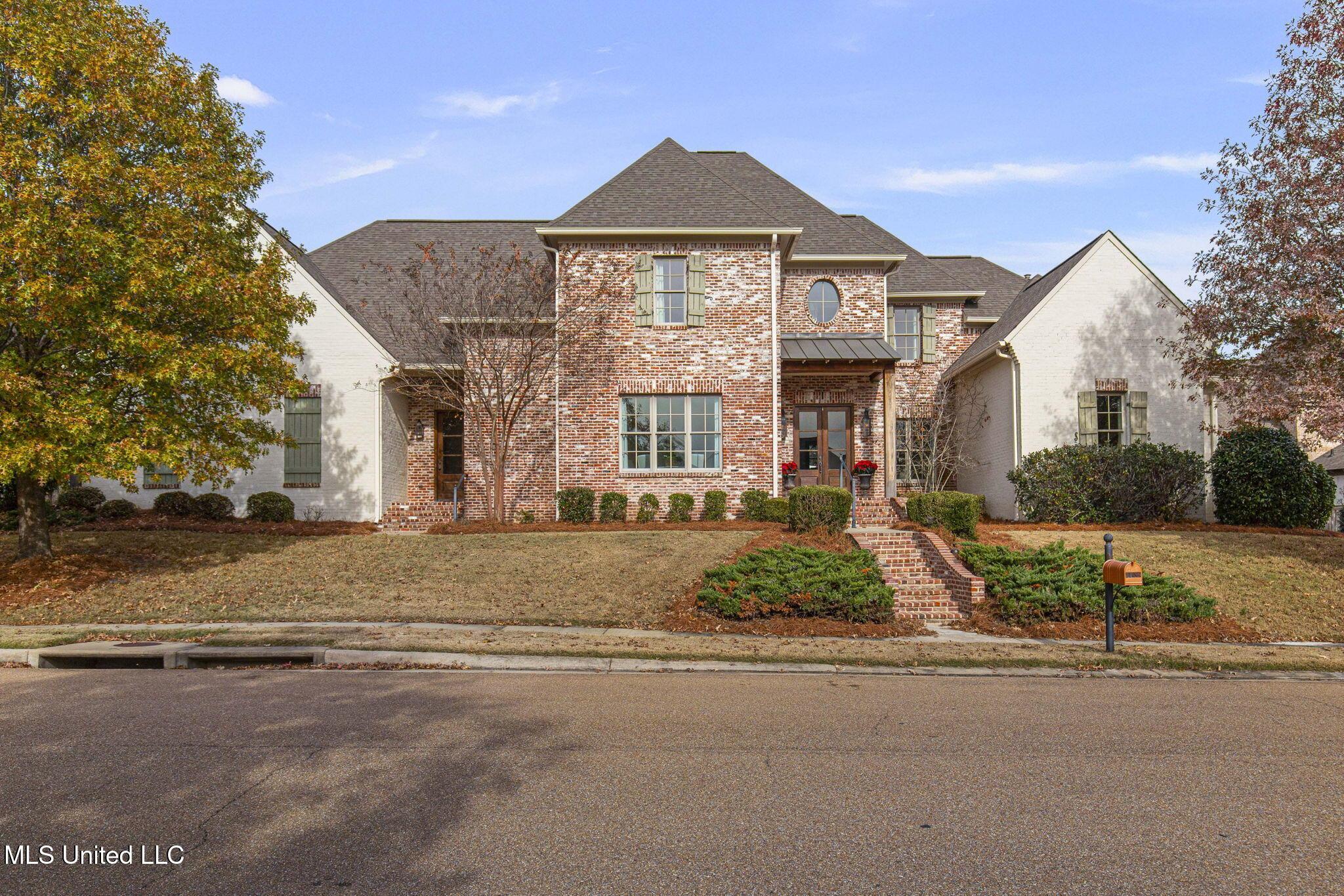 Image 2: 1-web-or-mls-106 Edgewood-1