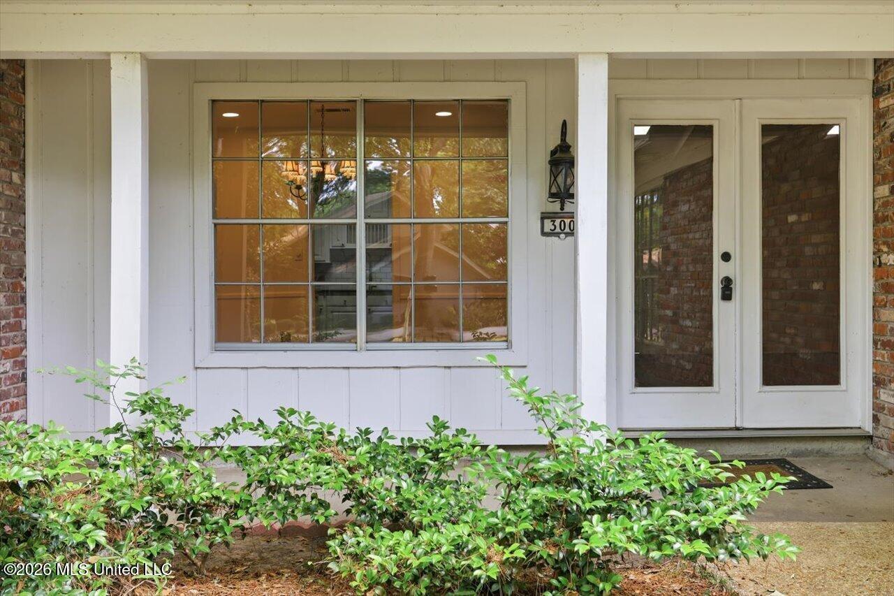 Image 2: 04-300 Whippoorwill Rd _ Hometoursms.com