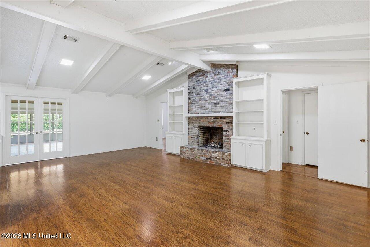 Image 3: 05-300 Whippoorwill Rd _ Hometoursms.com