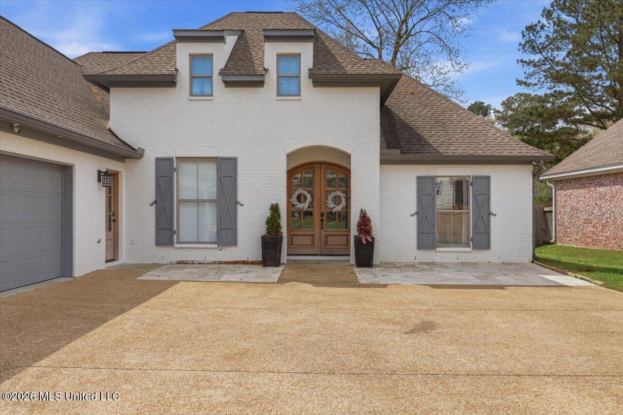 Image 3: 03-108 Vineyard Blvd _ Home Tours MS
