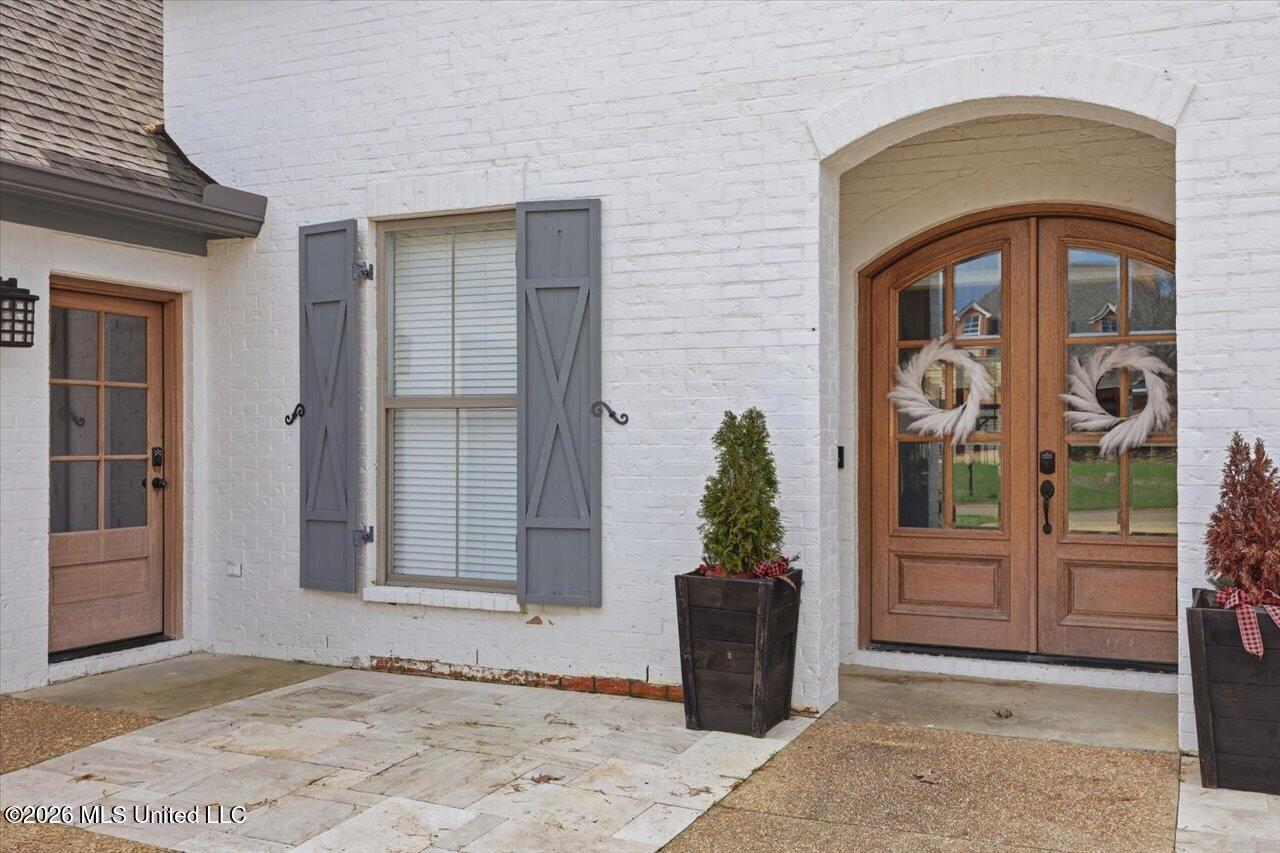 Image 4: 04-108 Vineyard Blvd _ Home Tours MS