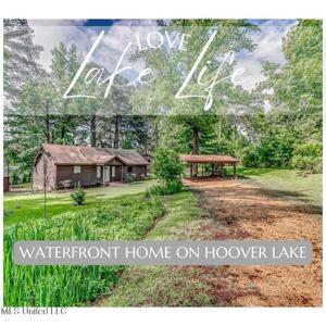207 W Dewey Camp Drive