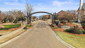 805 ARBOR POINTE