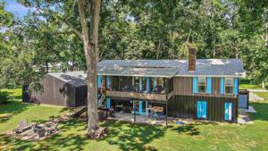 200 JOHN KNIGHT RD