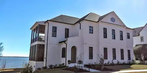 239 Natchez Drive N