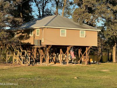 3021 Deerfield Road