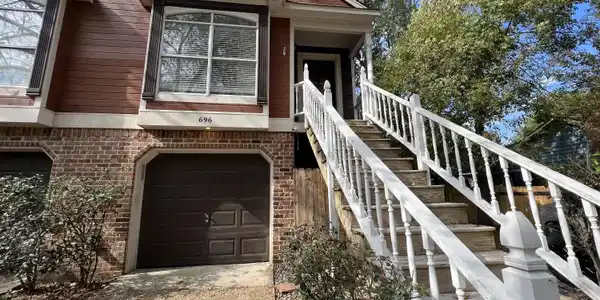 696 Bay Park Drive