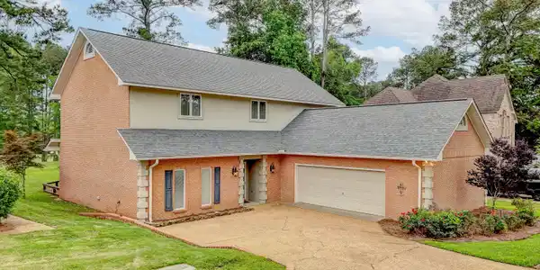 3099 E Fairway Drive
