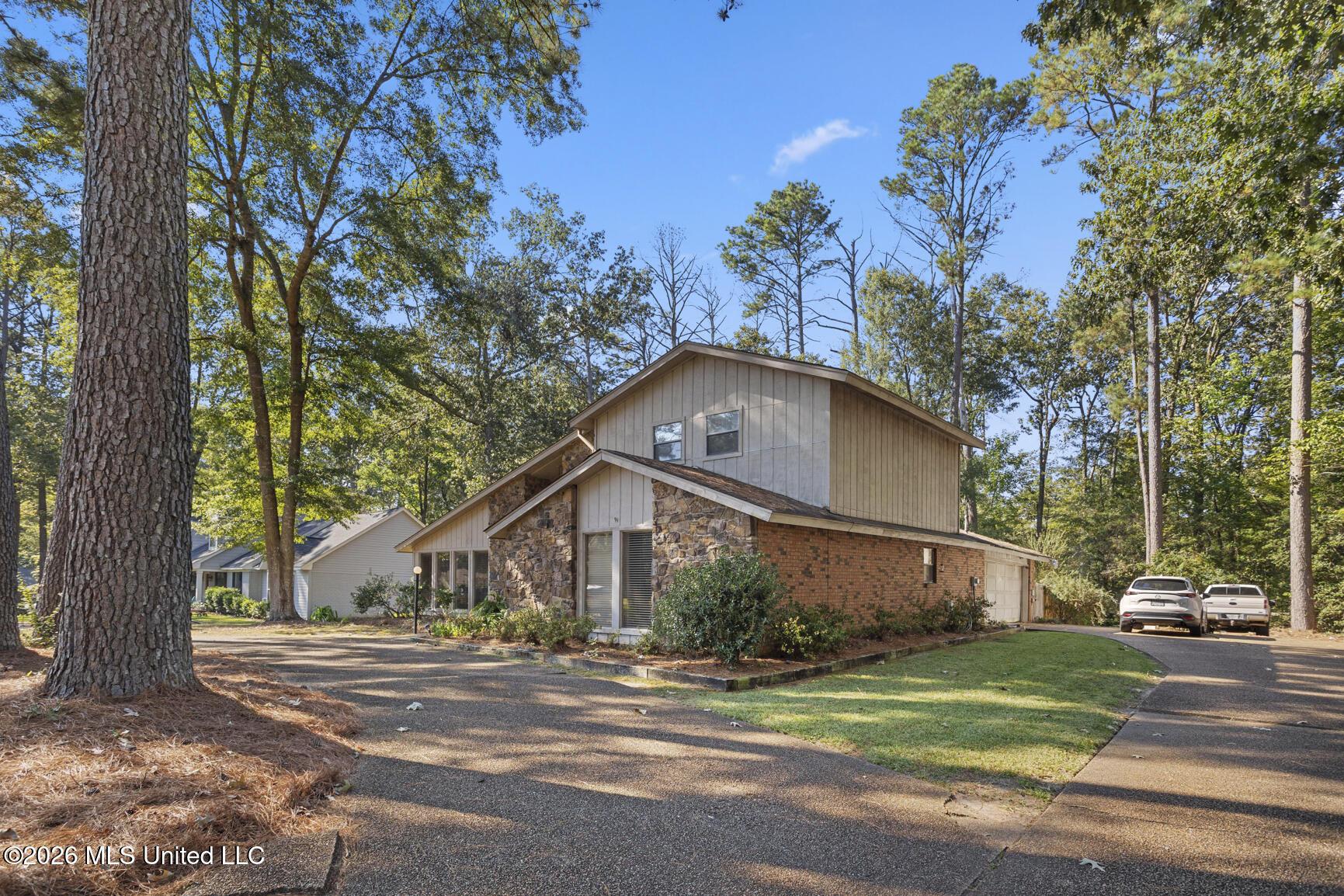 Image 4: 103 Red Bud Trail