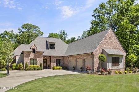 168 Chestnut Hill Road