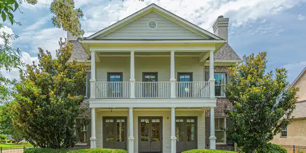 101 Arbor Landing