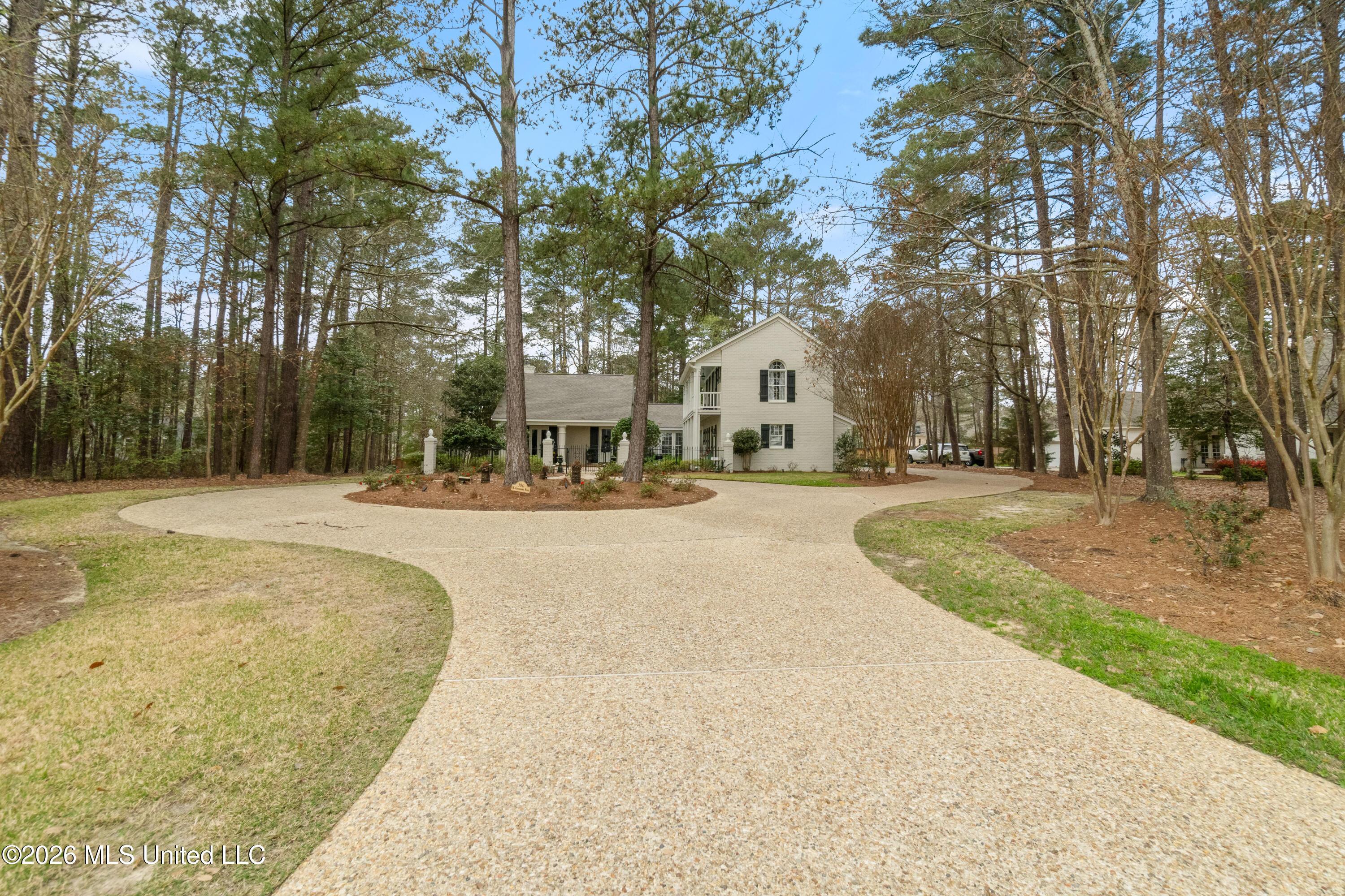 Image 3: 100_W_Canebrake_Blvd-3