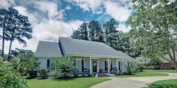 520 Ridge Circle