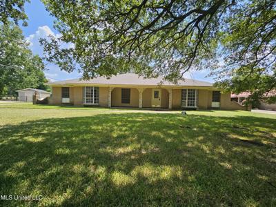 329 Swan Lake Drive