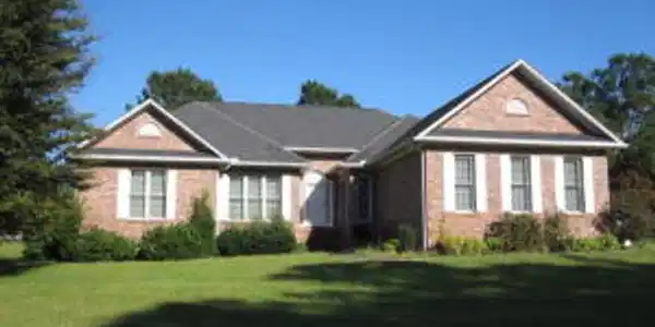 1448 Country Club Circle