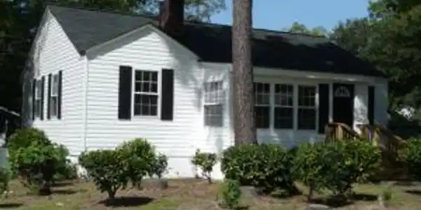 565 Dantzler Street