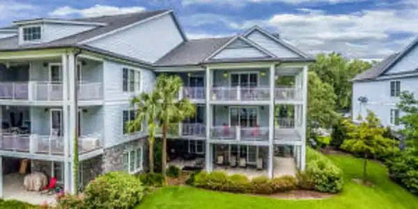 1200 Bridgeview Lane