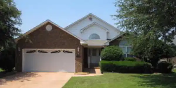 105 Ridge Lake Drive