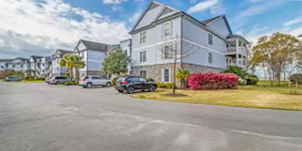 1122 Bridgeview Lane