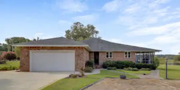 1522 Cottage Drive