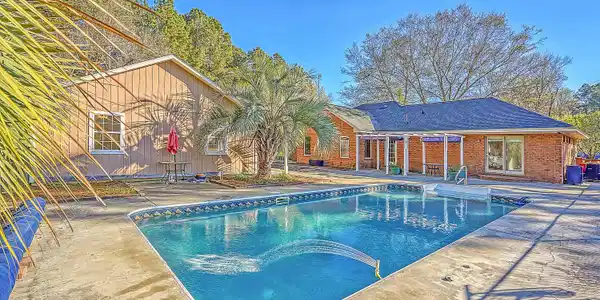 676 Fourwind Road