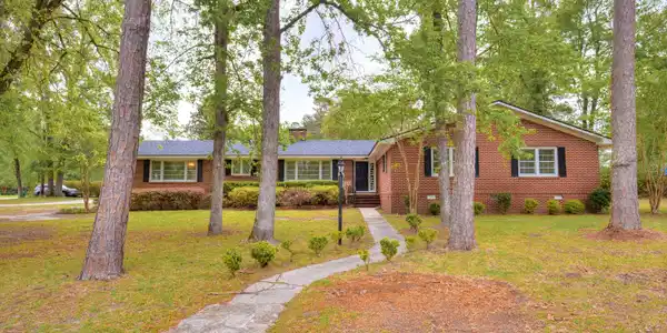 528 Woodland Drive
