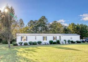 444 Pooshee Plantation Way