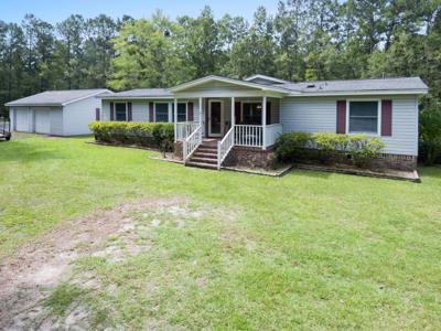 120 Hines Drive, Bonneau SC 29431