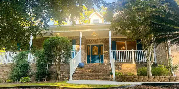 111 Cooper Circle