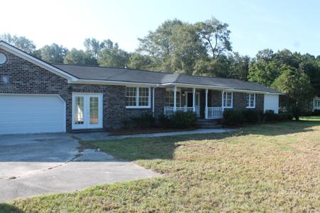 415 Honeysuckle Lane, Saint Stephen SC 29479