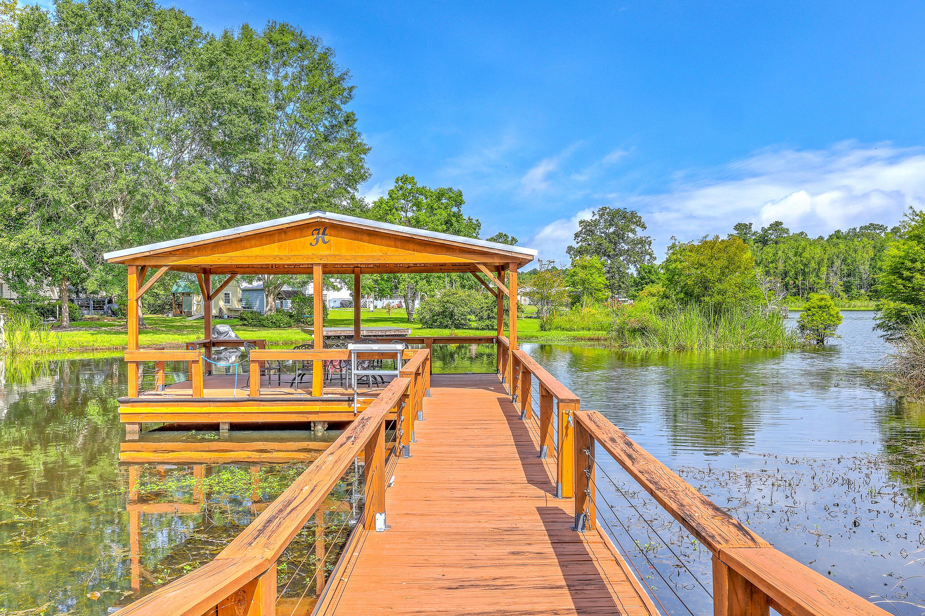 Image 3: Boardwalk & Dock