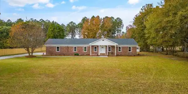 996 Pickett Level Road