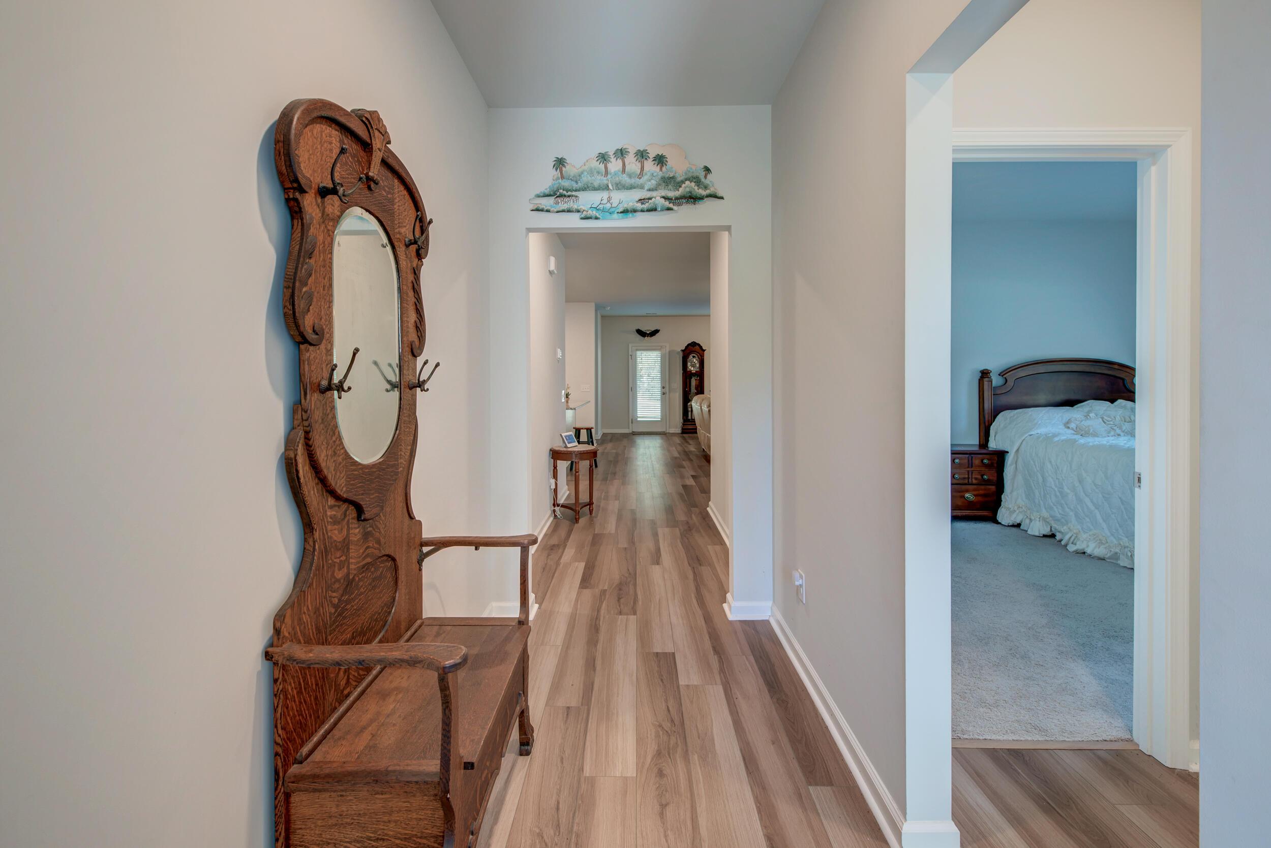 Image 3: _DSC8939_40_41_42_43