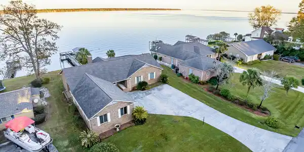 473 Santee Drive, Santee SC 29142