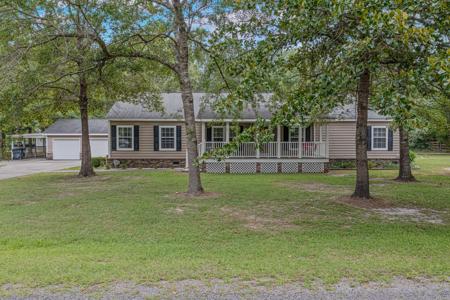 282 Hickory Oaks Lane