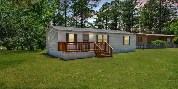 2683 Lizzie Creek Road