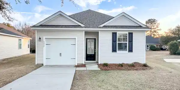 1317 Warrens Way