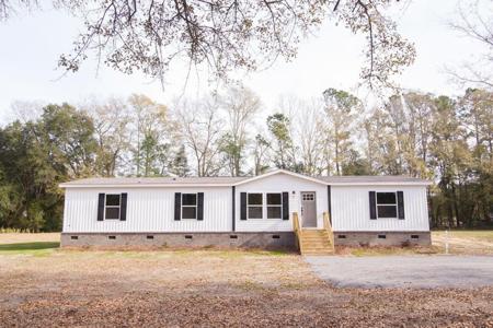 622 Flatbush Ln, Moncks Corner SC 29461