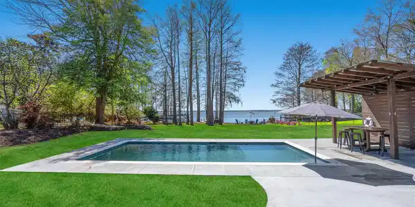 1129 Duboise Drive