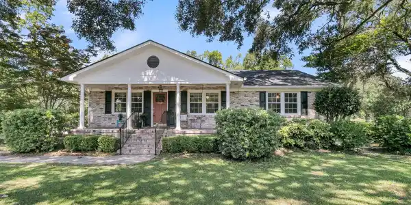 1527 Pinopolis Road