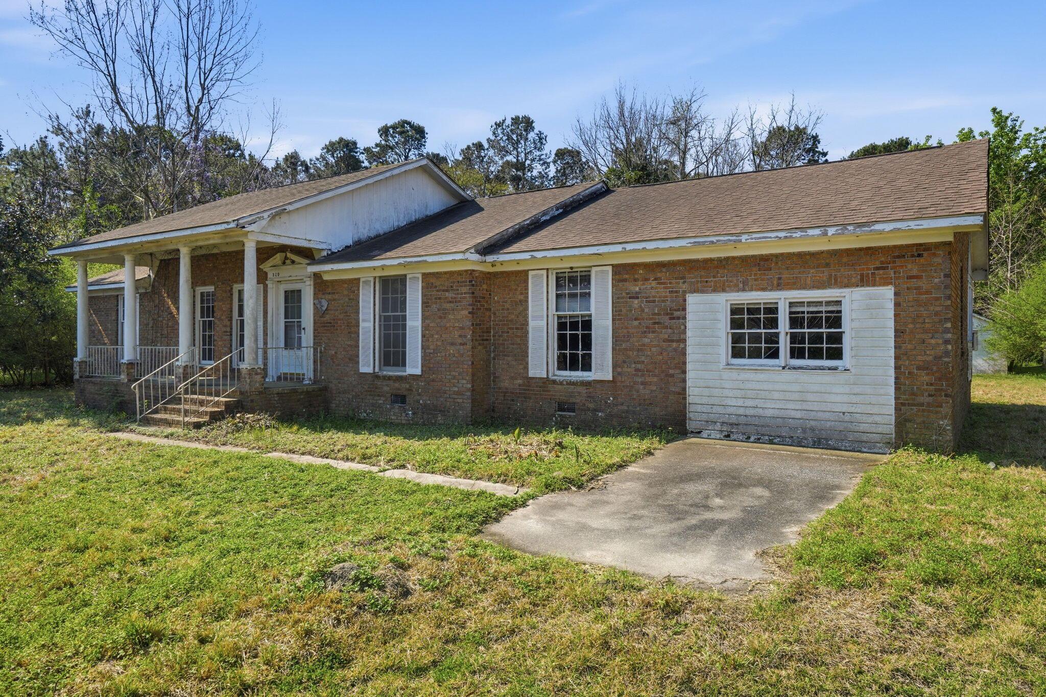 Image 2: 2-web-or-mls-002_DSC05365