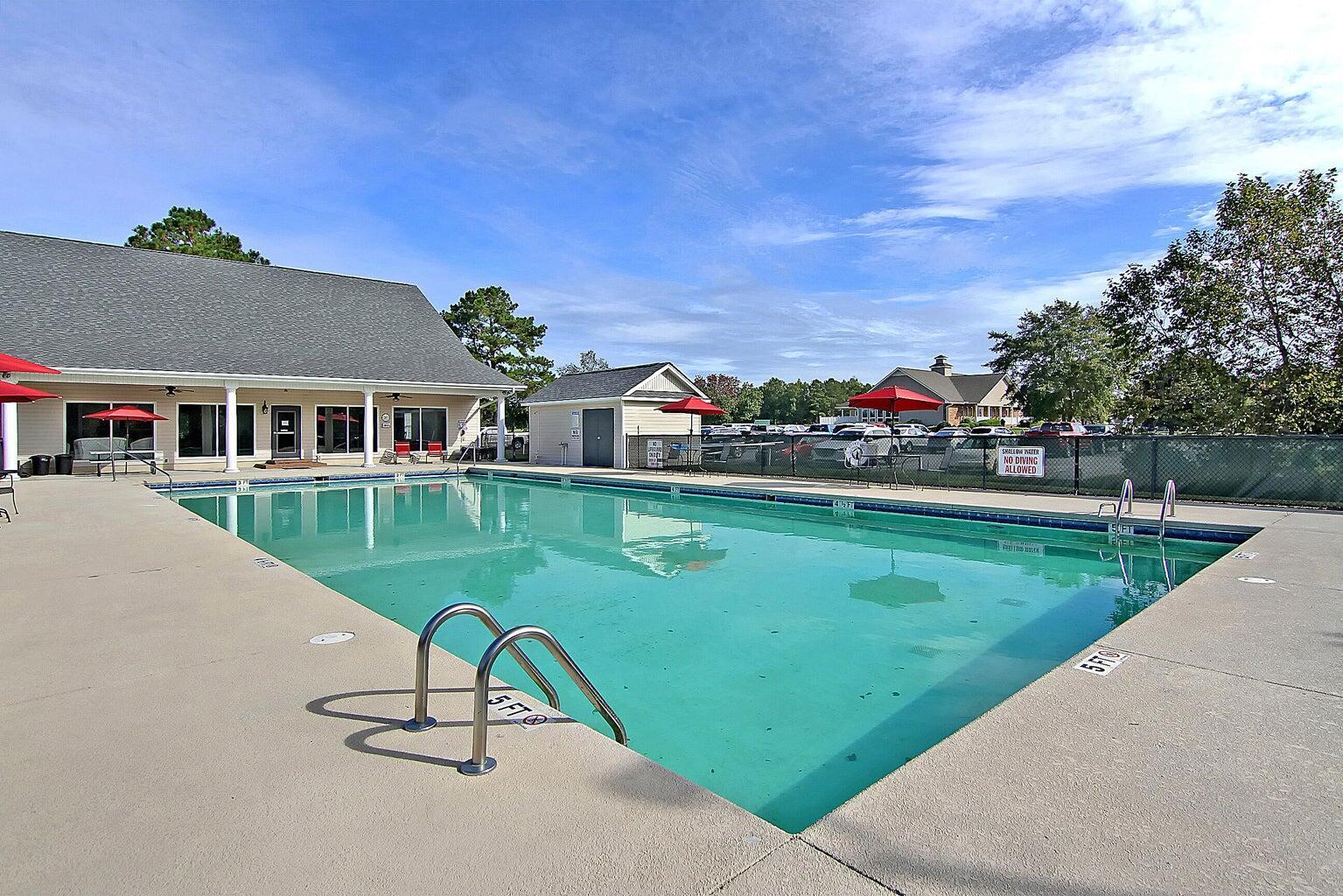 Image 3: Wyboo pool
