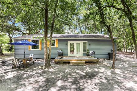 105 Bush Drive