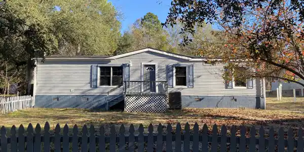 305 Fountain Lake Drive
