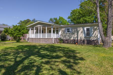 310 Lake Moultrie Drive