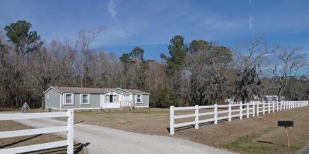 303 Pooshee Plantation Way