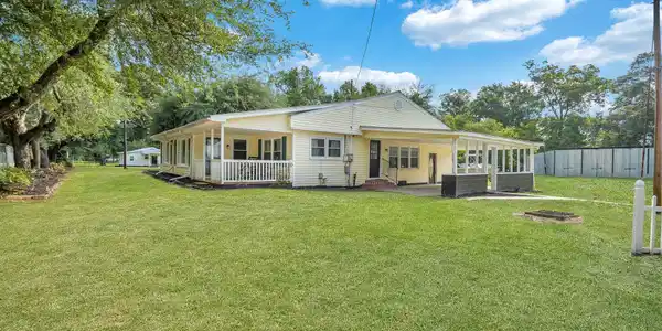 10841 Hwy 260