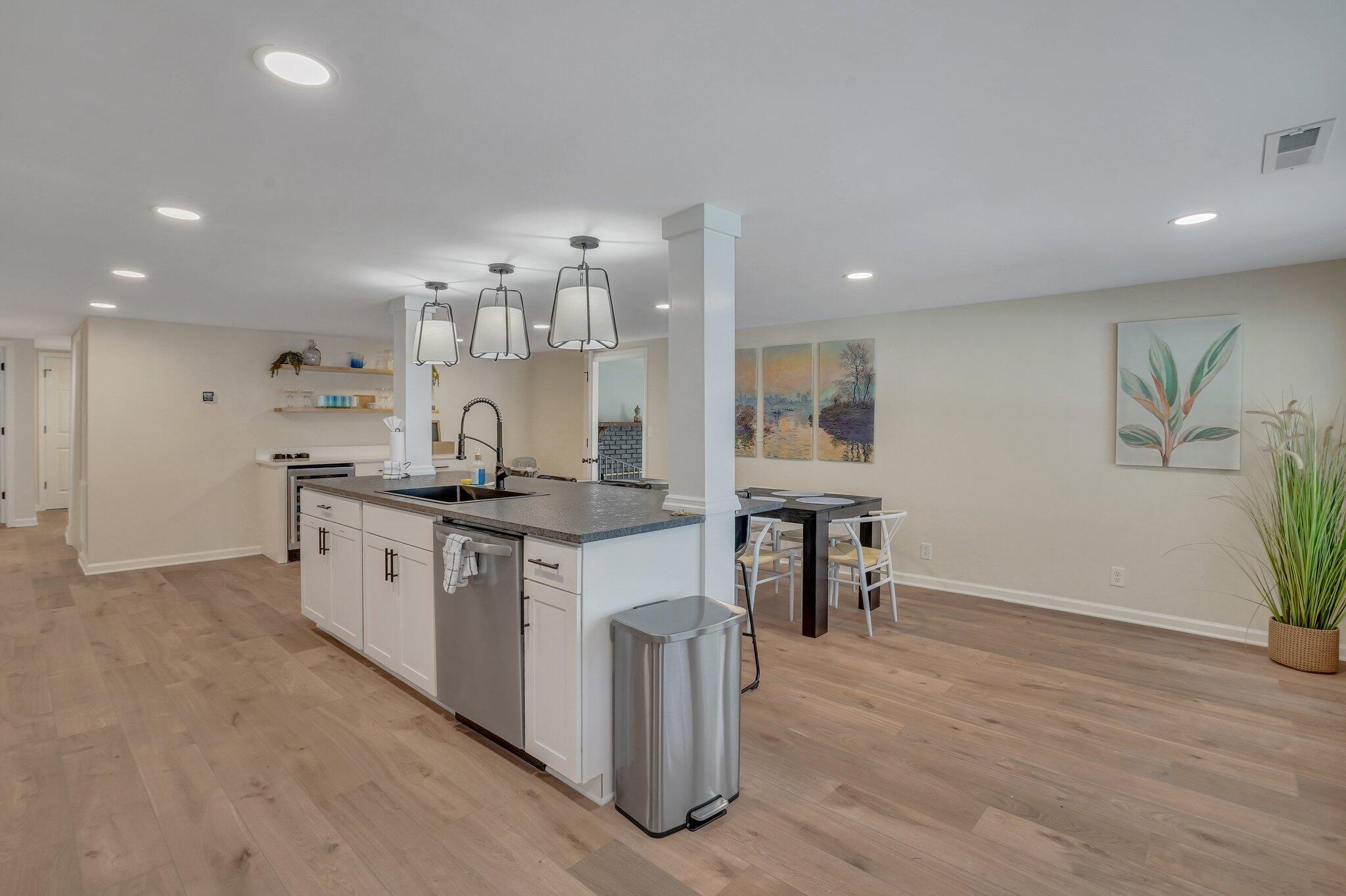 Image 3: 10-web-or-mls-DSC03504