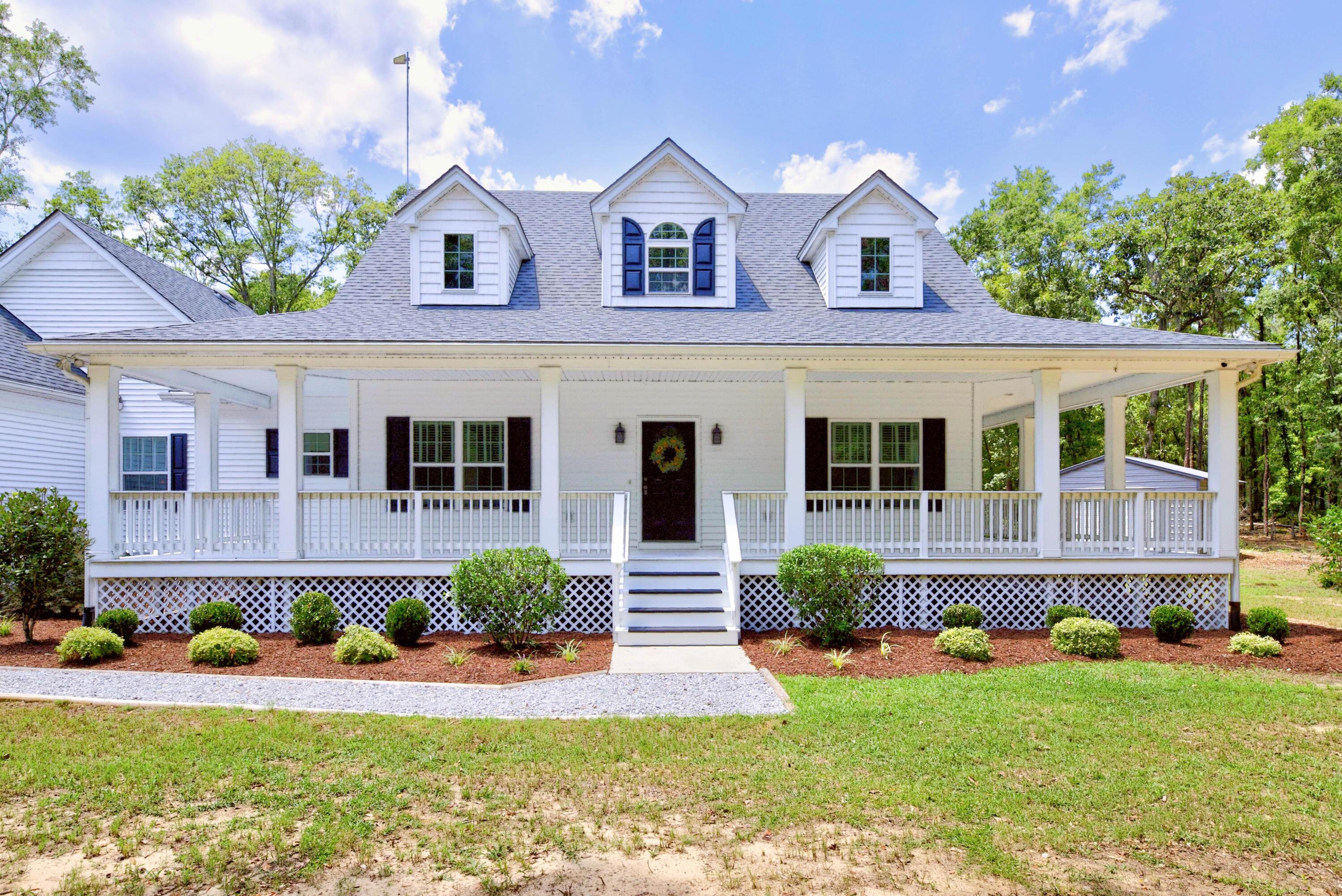 Image 1: Front of Home